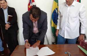 Mococa: Presidente da Câmara Elias de Sisto assume governo durante licença do prefeito