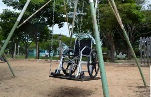 Instalação de brinquedos adaptados para crianças deficientes foi solicitado pelos vereadores Hugo Zotti e Paulo Rubens