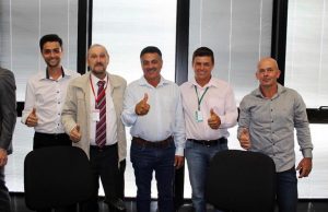 Deputado Federal Emidinho Madeira comemora sinal verde do governo para retomada ao projeto da BR 464