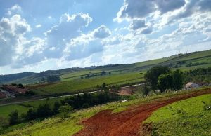 Prefeitura realiza manutenção na pista de MotoCross de Igaraí