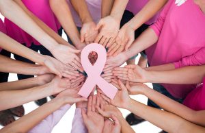 Outubro Rosa: uma em cada 12 mulheres receberá o diagnóstico de câncer de mama ao longo da vida