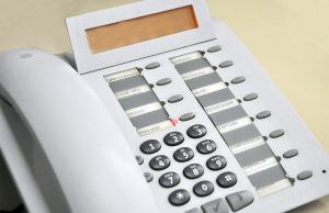 Telefonia reembolsa associação em R$ 20 mil