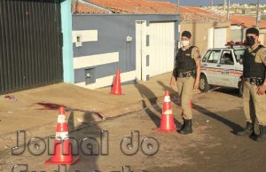 Técnica em enfermagem é esfaqueada pelo ex-marido
