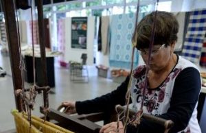 Artesãos têm direito a renda mínima emergencial