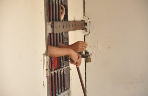Estado vai reparar filha de detento que foi morto em penitenciária