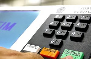 Especialistas comentam as mudanças com o adiamento do calendário das eleições deste ano