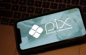 Pix deve aumentar acesso às compras online