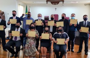 Caburé, Bala Moraes e os 11 vereadores foram diplomados em Monte Santo de Minas