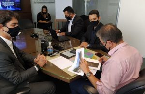 Cássio Soares cobra investimentos para a saúde de Passos