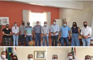 Renato Andrade em Monte Santo de Minas mantém conversas com prefeito Caburé, vice Bala Moraes e vereadores