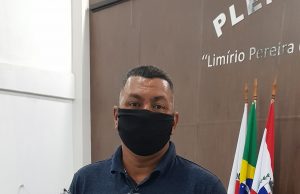 Distribuição de cestas básicas para famílias em situação de vulnerabilidade foi a solicitação do vereador Flavin Mathilha