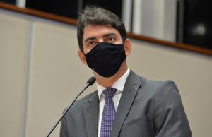 Cássio Soares trabalha por mais leitos de UTI e medicamentos para hospitais da região