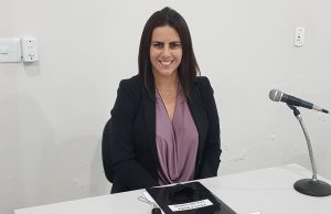 Vereadora Priscila volta cobrar da Agência dos Correios entrega de correspondência nos novos bairros de Monte Santo