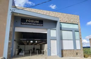 Deportado pelos EUA será julgado no mês que vem