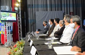 Romeu Zema participa do lançamento do projeto de derivação do Rio São Francisco para o Rio Picão, em Bom Despacho