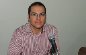 Priscila e Hugo Zotti solicitam a implantação do “Programa Voucher da Educação”