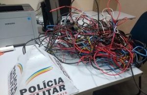 PM atende denuncia e prende dupla por furto de fio em S. S. Paraíso