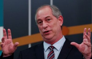 Ciro Gomes suspende candidatura após PDT votar a favor da PEC dos Precatórios
