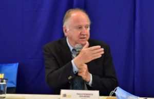 NOTA DE INDIGNAÇÃO SOBRE APROVAÇÃO DE PISO DA ENFERMAGEM SEM INDICAÇÃO DA FONTE DE CUSTEIO