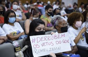 Aprovado parecer contrário a veto a reajustes do Executivo