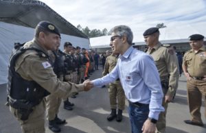 Governo de Minas entrega veículos para a Polícia Militar de 21 municípios