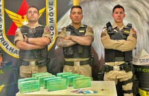 Polícia apreende 11 quilos de crack divididos em tabletes dentro de carro de motorista de aplicativo em São Sebastião do Paraíso, MG
