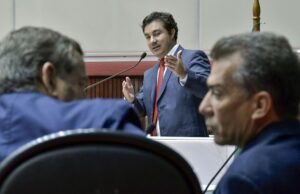 Deputada repercute denúncia de favorecimento na Supram