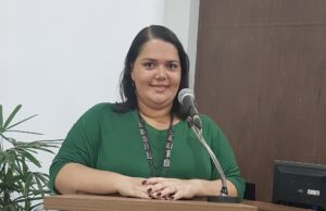 Vereadora solicita disponibilização de Equipamentos de Proteção Individual (EPIs) aos servidores responsáveis pela coleta de lixo do município