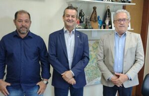 Caburé e Bala Moraes recebem boas notícias sobre a obra para acabar com as enchentes na parte baixa do Jardim Magnólia