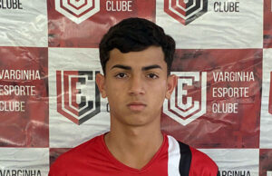 Zé Gabriel: a grande revelação do esporte de Monte Santo de Minas assina contrato com o VEC e se prepara para sua estreia no Campeonato Mineiro Sub-15.