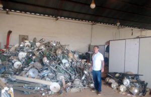 Vereador solicita que a prefeitura faça leilão das sucatas depositadas na Garagem Municipal