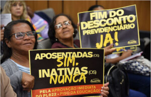 Aposentados da educação reclamam de baixa remuneração e dos serviços do Ipsemg