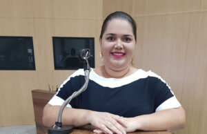 Vereadora solicita contratação de fonoaudiólogo para atendimento nas escolas públicas