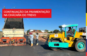 Prefeitura dá continuidade a pavimentação da Chácara do Trevo