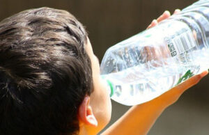 Onda de calor e baixos índices de umidade relativa do ar representam risco à saúde de idosos e crianças