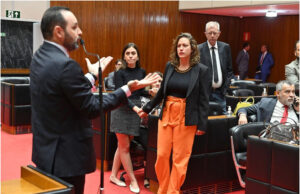 Sessão é suspensa na Assembleia Legislativa de MG após novas ameaças contra deputadas