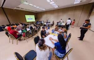 Alunos de escola pública vencem Hackathon com jogo de tabuleiro que combate a desinformação sobre vacinação