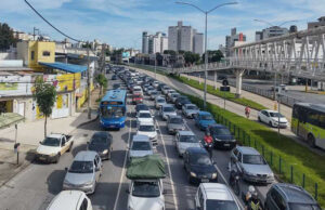 Governo de Minas alerta para início da exigência do CRLV 2023 para veículos com finais de placa 4, 5 e 6