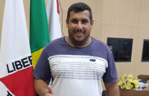 Grade danificada na pista de skate do Parque Municipal Mauro Baldo preocupa skatistas e vereador João Crente busca solução