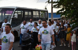 Grande multidão de fiéis evangélicos participaram da Marcha Para Jesus neste sábado, 09/12, em Monte Santo de Minas