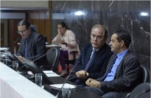 Plenário recebe veto do governador a benefícios previdenciários