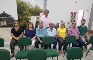 Ao completar 100 anos, João Sapateiro recebe Moção de Aplausos e Congratulações da Câmara Municipal
