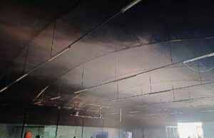 Incêndio atinge galpão de igreja em Paraíso