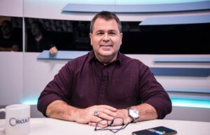 Natação brasileira ganha almanaque inédito com recordes e história do esporte desde 1881
