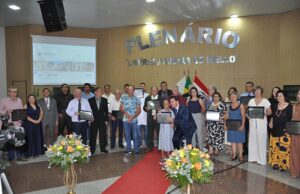 Monte Santo de Minas Concede Títulos de Cidadania e Honra ao Mérito