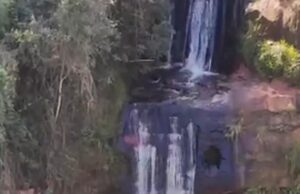 Cachoeira da Retífica encanta visitantes em Monte Santo de Minas