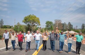 Entre Muros e Pontes