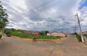 Vereador solicita limpeza urgente em contenção de água no Jardim Bela Vista