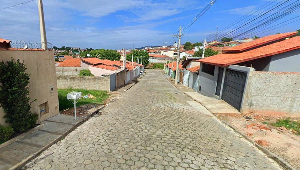 Moradores do Jardim Alvorada cobram providências em Monte Santo de Minas