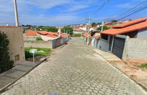 Moradores do Jardim Alvorada cobram providências em Monte Santo de Minas